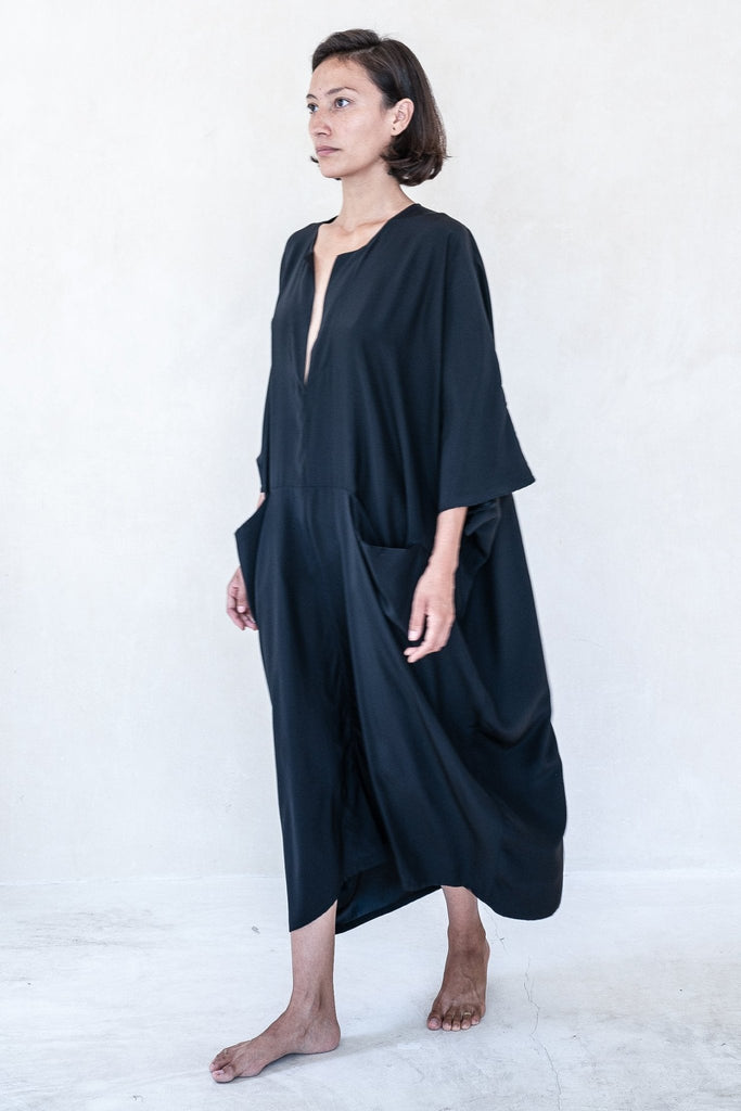 Dark Moon Sanctuary Peace Silk Kaftan - YEVA WORLD