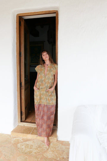 Silk Kantha Slim Kaftan - YEVA WORLD